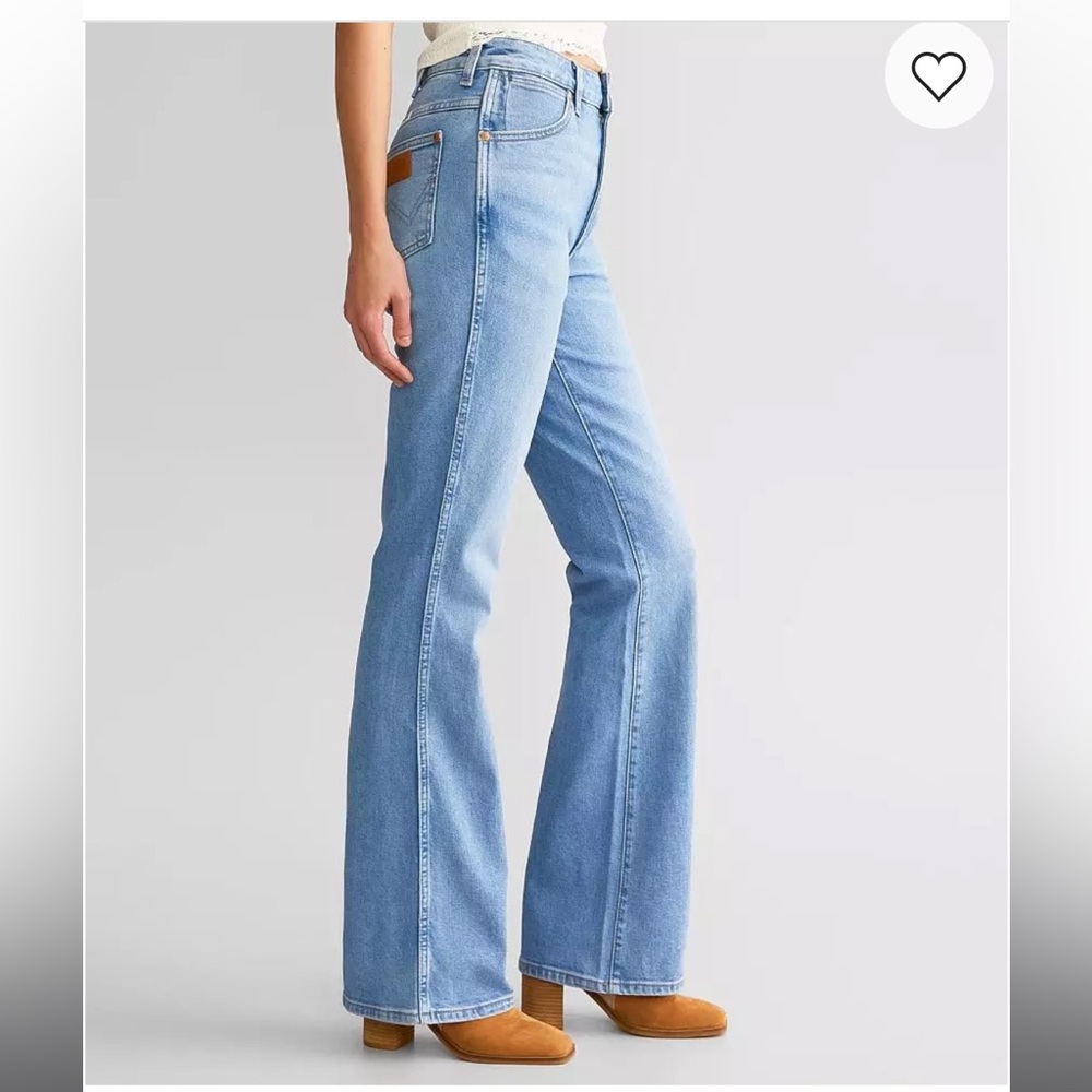 Wrangler Westward Boot Jean - Picture 3 of 9